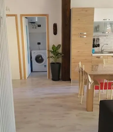 Stupendo Alloggio A Διαμέρισμα
